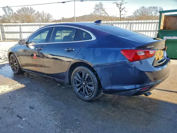 1G1ZE5ST4HF287602 2017 CHEVROLET MALIBU - Image 2