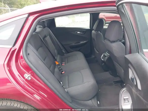 1G1ZE5ST4HF288166 2017 CHEVROLET MALIBU - Image 8