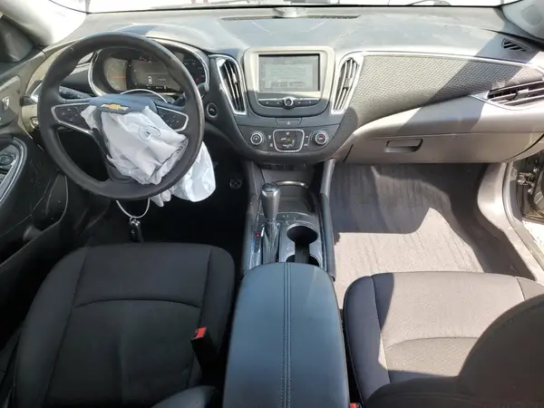 1G1ZE5ST4HF291570 2017 CHEVROLET MALIBU - Image 8