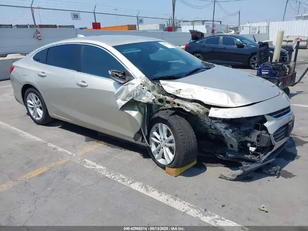 1G1ZE5ST5GF192352 2016 CHEVROLET MALIBU - Image 1