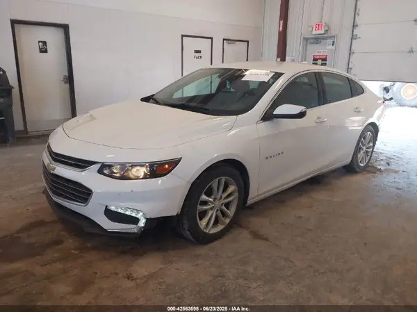 1G1ZE5ST5GF283637 2016 CHEVROLET MALIBU - Image 2