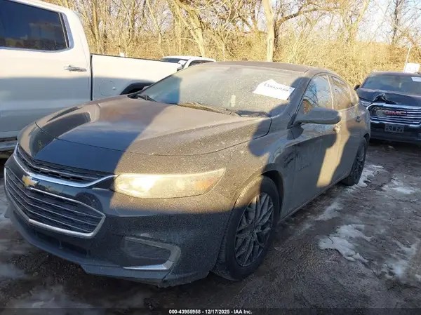 1G1ZE5ST5GF303434 2016 CHEVROLET MALIBU - Image 2