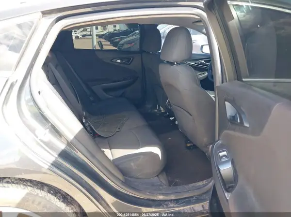 1G1ZE5ST5GF310495 2016 CHEVROLET MALIBU - Image 8