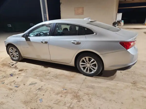 1G1ZE5ST5GF359826 2016 CHEVROLET MALIBU - Image 2