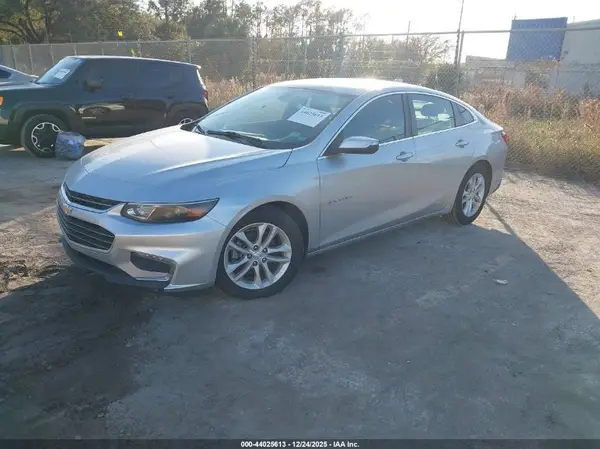 1G1ZE5ST5HF101016 2017 CHEVROLET MALIBU - Image 2