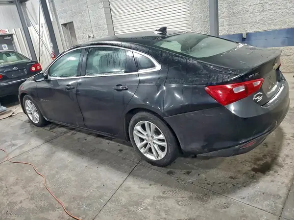 1G1ZE5ST5HF102716 2017 CHEVROLET MALIBU - Image 2