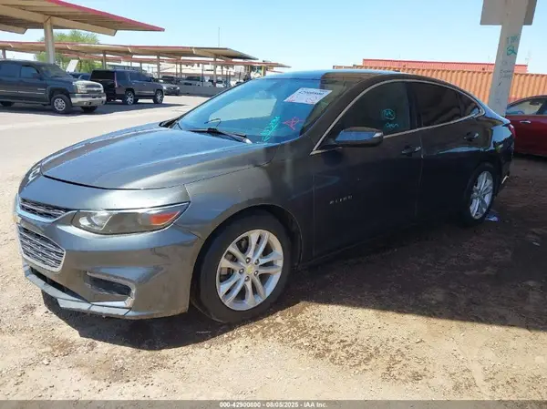 1G1ZE5ST5HF113196 2017 CHEVROLET MALIBU - Image 2