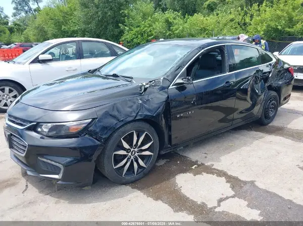 1G1ZE5ST5HF113246 2017 CHEVROLET MALIBU - Image 2