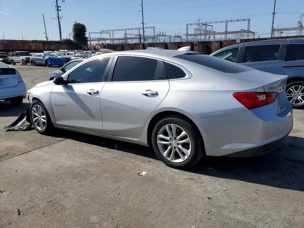 1G1ZE5ST5HF118821 2017 CHEVROLET MALIBU - Image 2