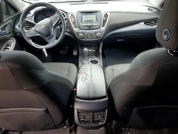 1G1ZE5ST5HF120262 2017 CHEVROLET MALIBU - Image 8