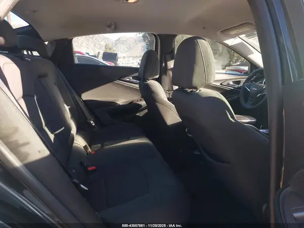 1G1ZE5ST5HF122450 2017 CHEVROLET MALIBU - Image 8