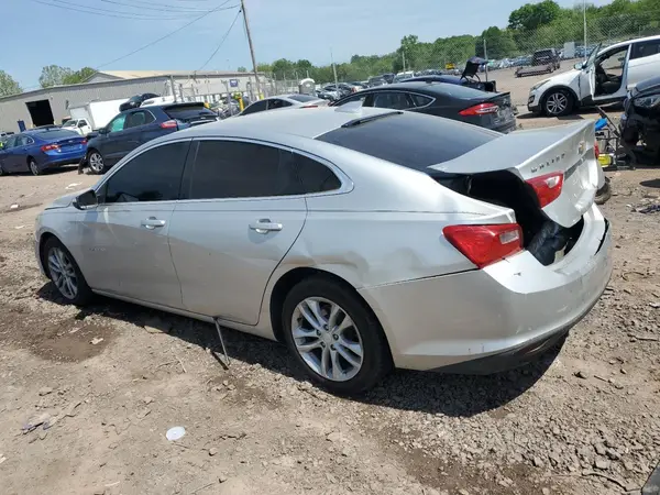 1G1ZE5ST5HF123114 2017 CHEVROLET MALIBU - Image 2