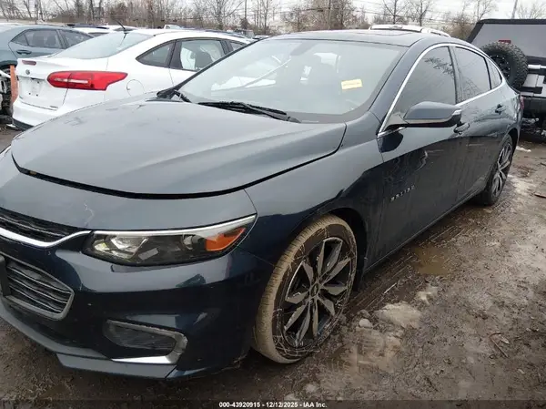 1G1ZE5ST5HF135604 2017 CHEVROLET MALIBU - Image 2