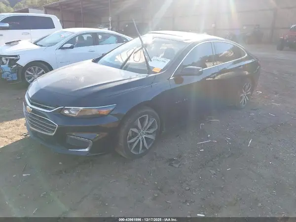 1G1ZE5ST5HF136770 2017 CHEVROLET MALIBU - Image 2