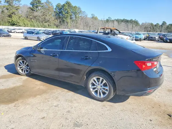 1G1ZE5ST5HF137501 2017 CHEVROLET MALIBU - Image 2