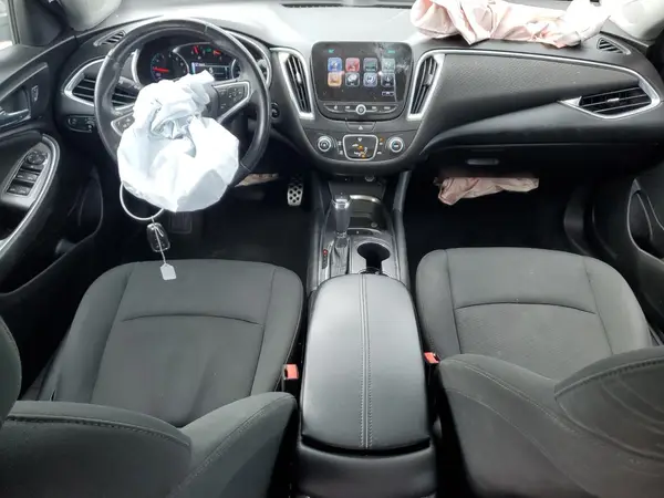 1G1ZE5ST5HF137708 2017 CHEVROLET MALIBU - Image 8
