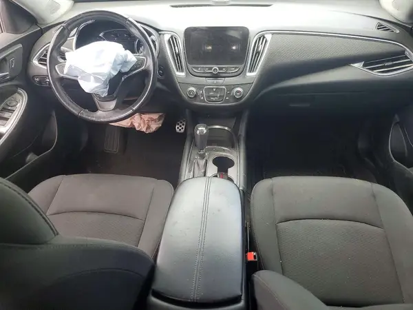 1G1ZE5ST5HF141869 2017 CHEVROLET MALIBU - Image 8