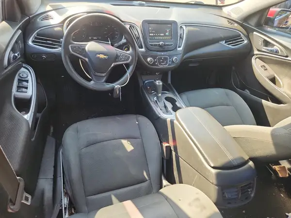 1G1ZE5ST5HF142715 2017 CHEVROLET MALIBU - Image 8