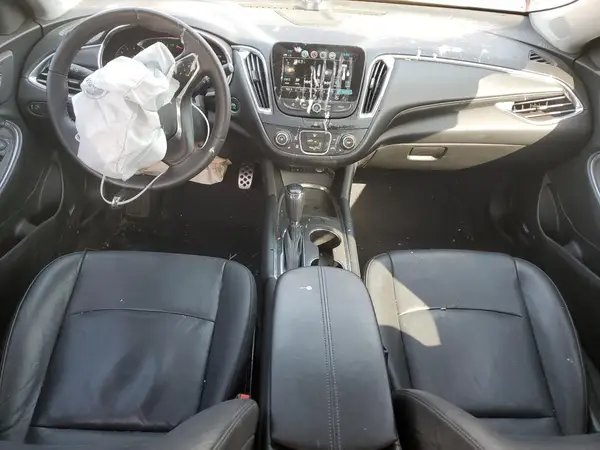 1G1ZE5ST5HF145033 2017 CHEVROLET MALIBU - Image 8