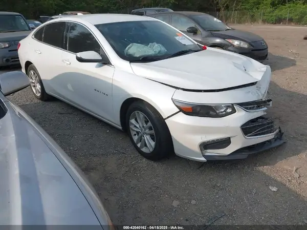 1G1ZE5ST5HF148112 2017 CHEVROLET MALIBU - Image 1