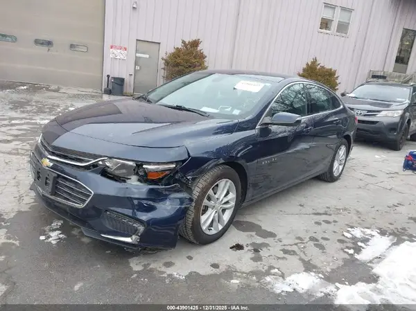 1G1ZE5ST5HF151141 2017 CHEVROLET MALIBU - Image 2