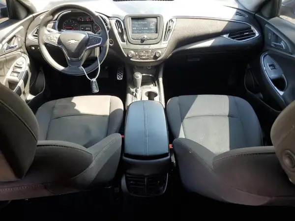 1G1ZE5ST5HF151771 2017 CHEVROLET MALIBU - Image 8