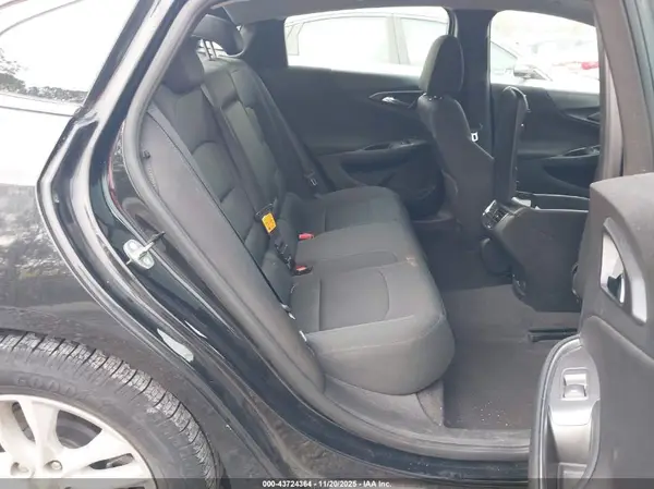 1G1ZE5ST5HF154007 2017 CHEVROLET MALIBU - Image 8