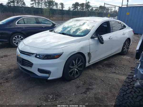 1G1ZE5ST5HF155030 2017 CHEVROLET MALIBU - Image 2