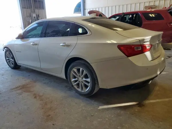 1G1ZE5ST5HF155755 2017 CHEVROLET MALIBU - Image 2