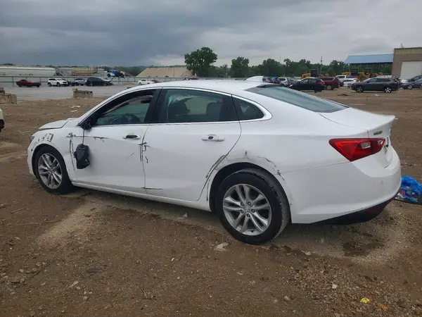 1G1ZE5ST5HF156646 2017 CHEVROLET MALIBU - Image 2