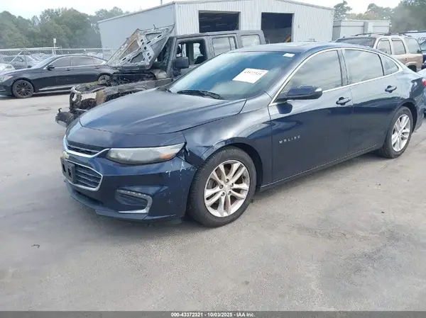 1G1ZE5ST5HF158168 2017 CHEVROLET MALIBU - Image 2