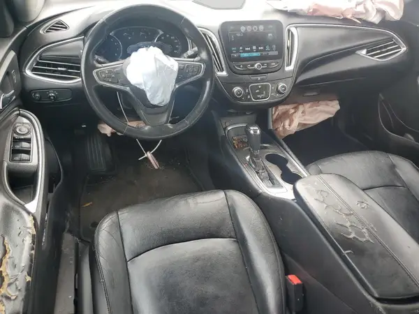 1G1ZE5ST5HF165010 2017 CHEVROLET MALIBU - Image 8