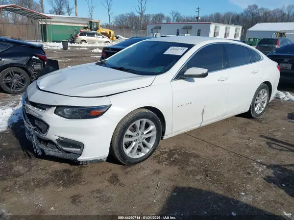 1G1ZE5ST5HF167291 2017 CHEVROLET MALIBU - Image 2
