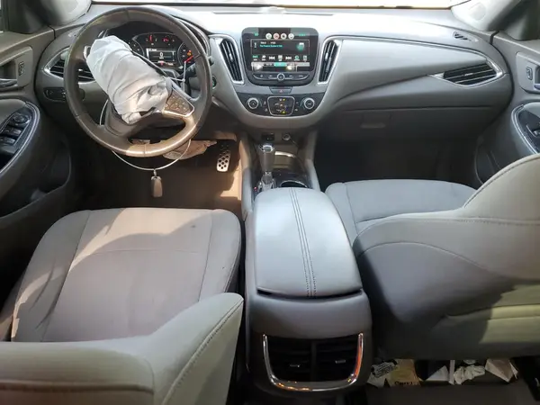 1G1ZE5ST5HF168604 2017 CHEVROLET MALIBU - Image 8