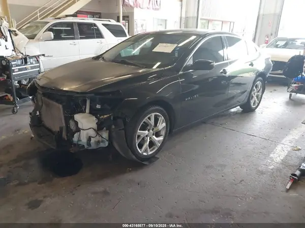 1G1ZE5ST5HF170319 2017 CHEVROLET MALIBU - Image 2