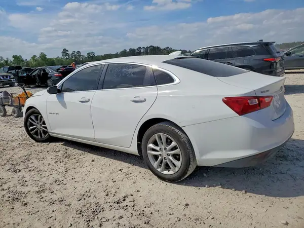 1G1ZE5ST5HF173107 2017 CHEVROLET MALIBU - Image 2