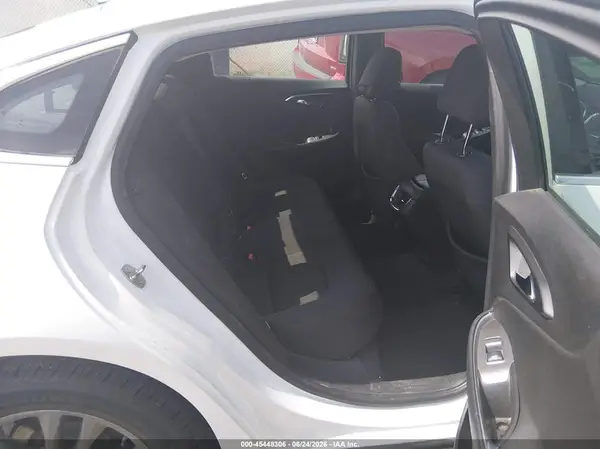 1G1ZE5ST5HF175584 2017 CHEVROLET MALIBU - Image 8