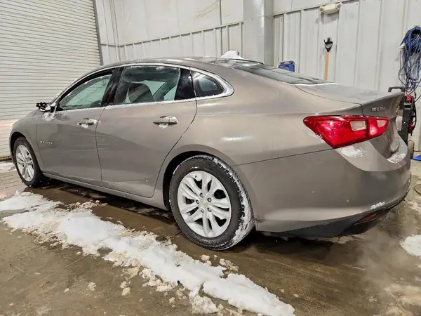 1G1ZE5ST5HF178131 2017 CHEVROLET MALIBU - Image 2