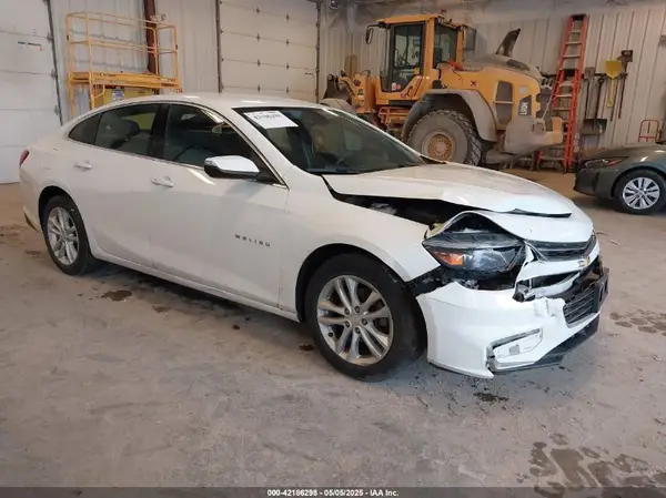 1G1ZE5ST5HF178307 2017 CHEVROLET MALIBU - Image 1