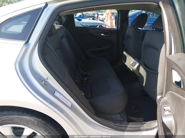 1G1ZE5ST5HF184642 2017 CHEVROLET MALIBU - Image 8