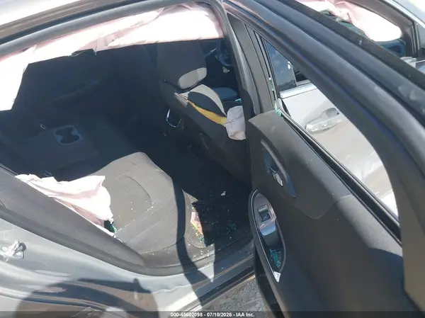 1G1ZE5ST5HF194233 2017 CHEVROLET MALIBU - Image 8