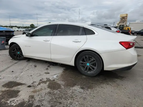1G1ZE5ST5HF195057 2017 CHEVROLET MALIBU - Image 2