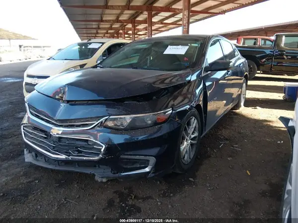 1G1ZE5ST5HF195835 2017 CHEVROLET MALIBU - Image 2
