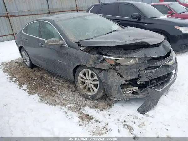 1G1ZE5ST5HF200824 2017 CHEVROLET MALIBU - Image 1