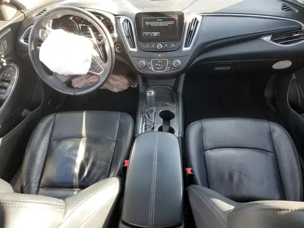 1G1ZE5ST5HF201598 2017 CHEVROLET MALIBU - Image 8