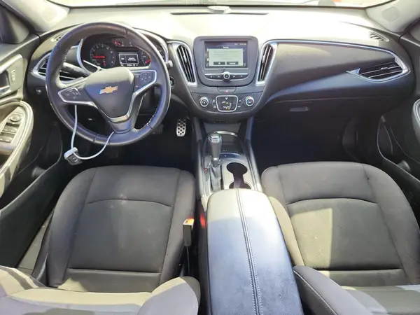 1G1ZE5ST5HF203304 2017 CHEVROLET MALIBU - Image 8