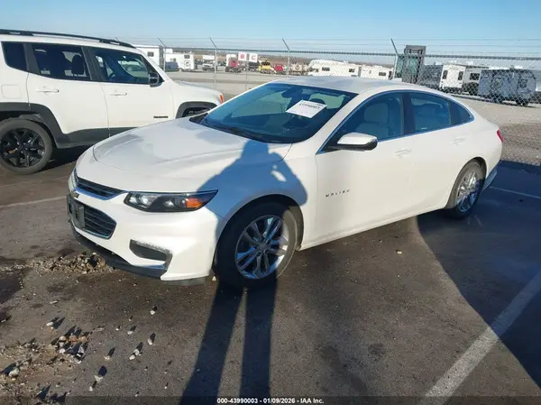 1G1ZE5ST5HF207384 2017 CHEVROLET MALIBU - Image 2