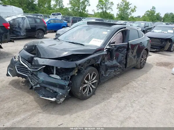 1G1ZE5ST5HF211810 2017 CHEVROLET MALIBU - Image 2