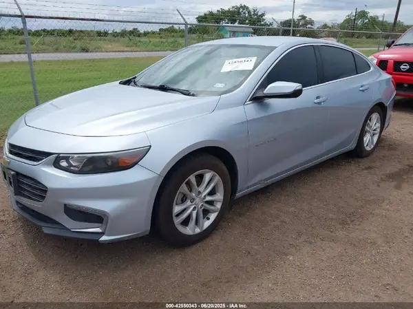 1G1ZE5ST5HF220491 2017 CHEVROLET MALIBU - Image 2