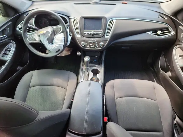1G1ZE5ST5HF220796 2017 CHEVROLET MALIBU - Image 8